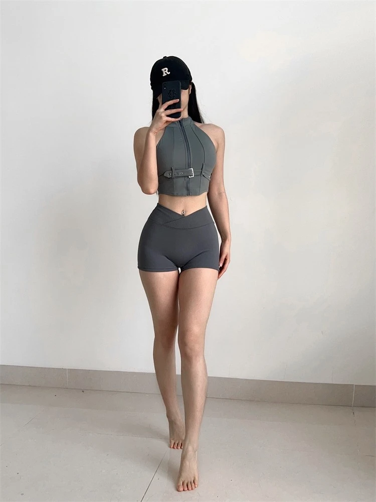 Patchwork Nylon Cropped Hasp Sporty Bra - Image 6