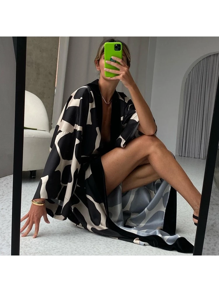 Colorblock High Rise Loose Pajamas - Image 2