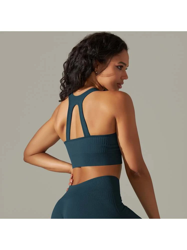 Solid Color Pullover Cropped Tank - Image 10