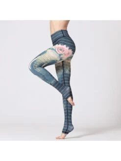 Abstract Printing High Rise Slim Sporty Leggings